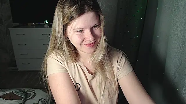 Snapshot of MelissaXKinky chatting on 02/17/25, 06:48 MelissaXKinky online show from 02/17/25, 06:48