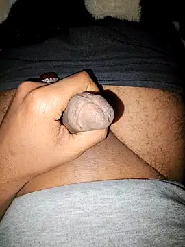 Snapshot of Ali_rz94 chatting on 11/28/25, 11:51 Ali rz94 online show from 11/28/25, 11:51