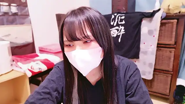 senachinnn online show from 10/12/25, 07:07