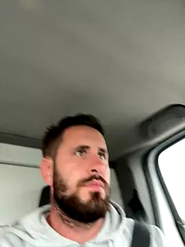 GeoGeorgee online show from 09/26/25, 02:21