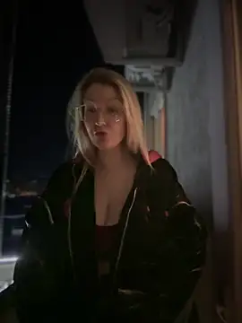 Teya moon  online show from 03/06/25, 02:30