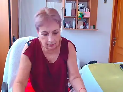 Snapshot of Victoria5643 chatting on 02/22/25, 09:23 Victoria5643 online show from 02/22/25, 09:23