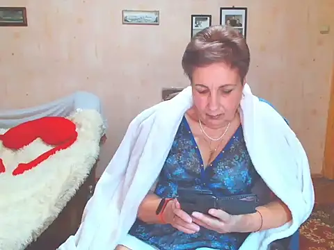 Victoria5643 online show from 02/11/26, 06:13