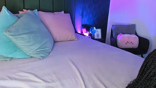 Anneth  M online show from 12/07/24, 09:11