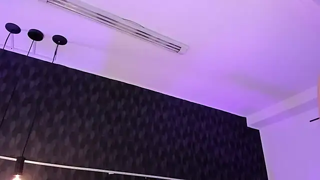 Snapshot of Anneth__M chatting on 02/11/25, 07:48 Anneth M online show from 02/11/25, 07:48