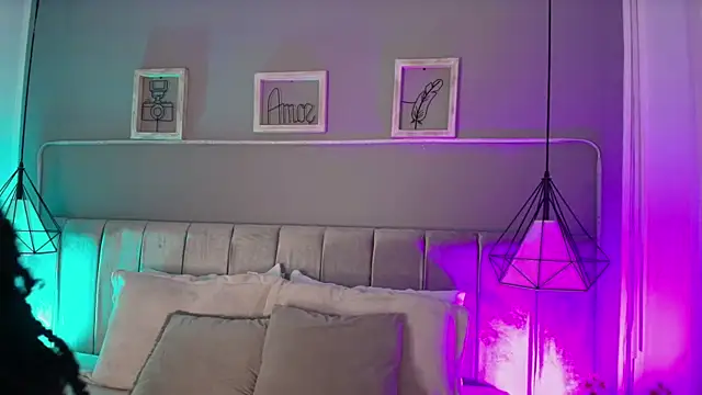 Anneth  M online show from 03/22/25, 07:53