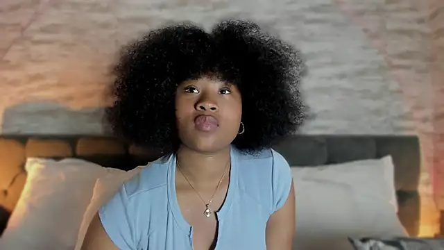 Anneth  M online show from 10/27/25, 07:40