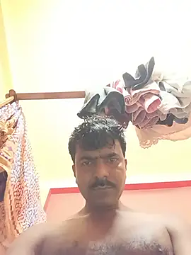 Snapshot of SEXYBOYBIGCOOCK chatting on 05/18/26, 05:52 SEXYBOYBIGCOOCK online show from 05/18/26, 05:52