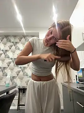 Ketitull online show from 09/29/25, 05:56