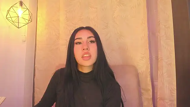 Chanttall  online show from 01/18/25, 04:48