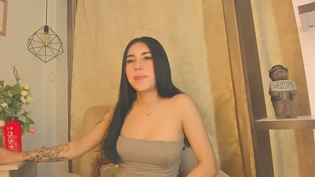 Chanttall  online show from 01/30/25, 04:58