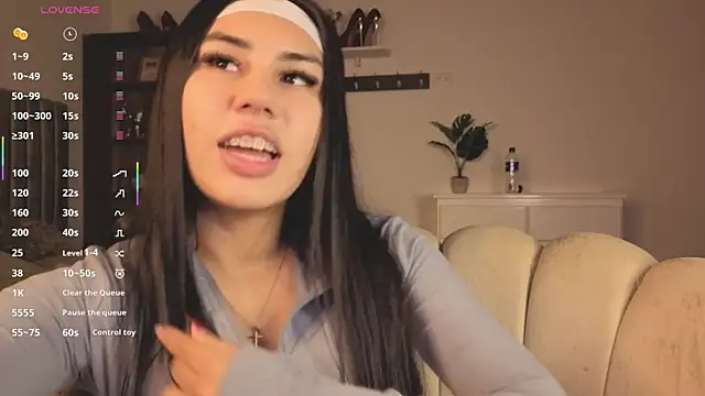 Chanttall  online show from 09/26/25, 03:21