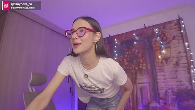 DanyNova Co online show from 11/28/25, 09:06