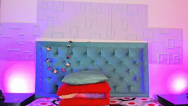 thamara26 online show from 03/18/25, 05:21