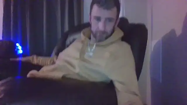 HungStud4You online show from 02/18/25, 08:27