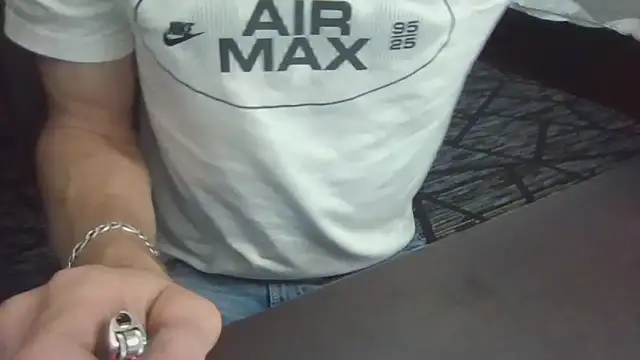 HungStud4You online show from 10/01/25, 12:38