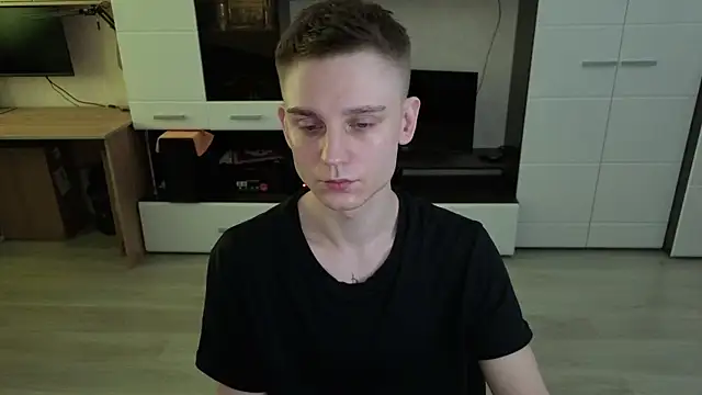 angryzan online show from 04/15/26, 05:47