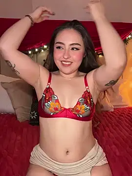 Snapshot of SofiMeza chatting on 12/31/24, 05:29 SofiMeza online show from 12/31/24, 05:29