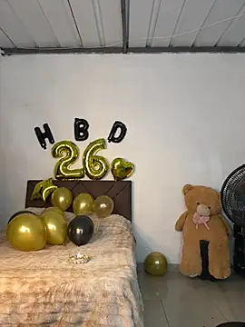 Snapshot of Sofia_Queen17 chatting on 01/08/26, 11:01 Sofia Queen17 online show from 01/08/26, 11:01