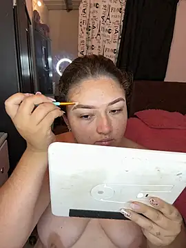 Snapshot of Sofia_Queen17 chatting on 02/11/26, 10:42 Sofia Queen17 online show from 02/11/26, 10:42