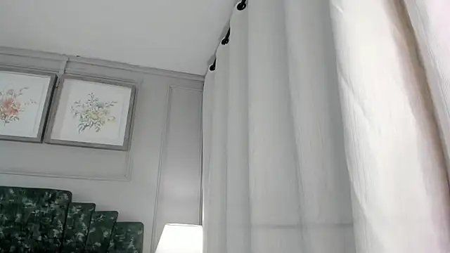 Snapshot of ana_beckett chatting on 01/15/26, 11:15 ana beckett online show from 01/15/26, 11:15