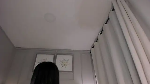 Snapshot of ana_beckett chatting on 03/03/26, 12:00 ana beckett online show from 03/03/26, 12:00