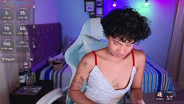 Snapshot of Peggy_Funn chatting on 03/21/25, 06:05 Peggy Funn online show from 03/21/25, 06:05