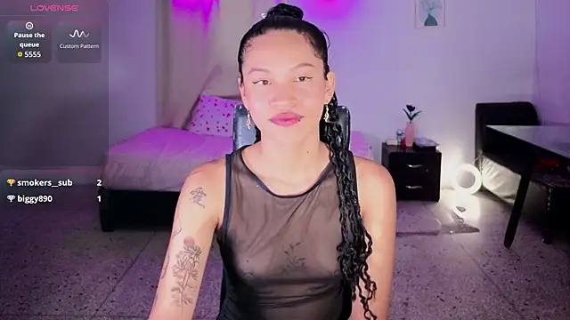 Snapshot of Peggy_Funn chatting on 10/02/25, 11:45 Peggy Funn online show from 10/02/25, 11:45