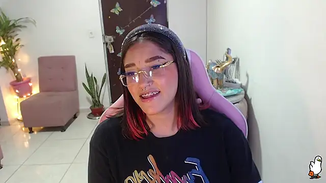 littleangel1 m online show from 02/21/25, 10:37