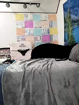 Snapshot of Venus22cumin chatting on 11/20/25, 04:01 Venus22cumin online show from 11/20/25, 04:01