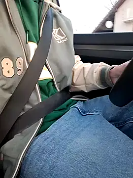 Zeefy online show from 12/24/24, 08:00