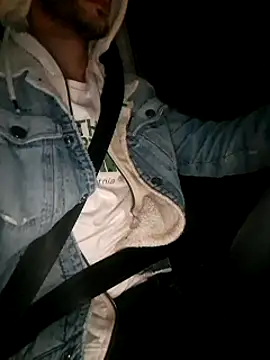 Zeefy online show from 01/20/25, 04:23