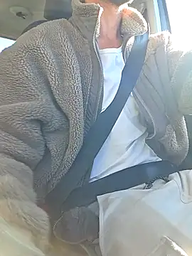 Zeefy online show from 09/30/25, 07:35