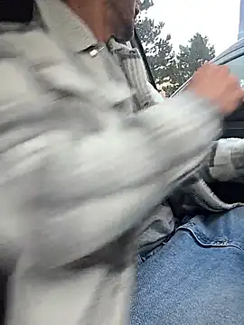 Zeefy online show from 12/18/25, 01:39