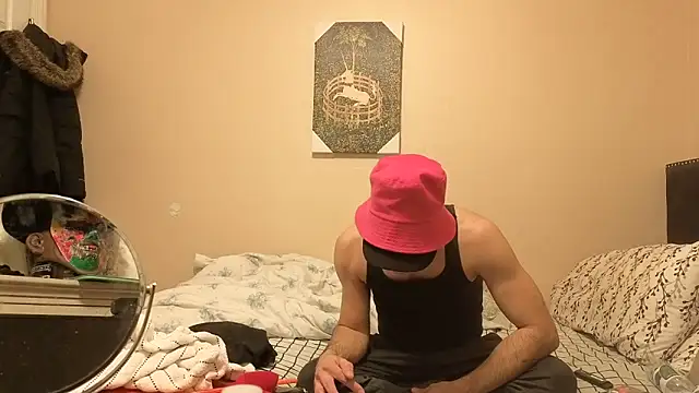 Snapshot of hailzeffn chatting on 12/20/25, 01:12 hailzeffn online show from 12/20/25, 01:12