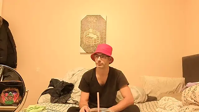 Snapshot of hailzeffn chatting on 01/06/26, 11:29 hailzeffn online show from 01/06/26, 11:29