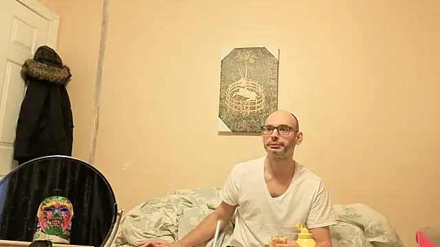 Snapshot of hailzeffn chatting on 02/05/26, 01:54 hailzeffn online show from 02/05/26, 01:54