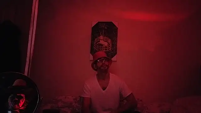 Snapshot of hailzeffn chatting on 02/08/26, 02:48 hailzeffn online show from 02/08/26, 02:48