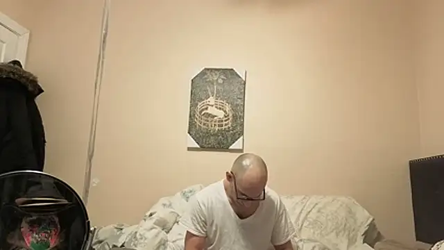 Snapshot of hailzeffn chatting on 02/11/26, 07:52 hailzeffn online show from 02/11/26, 07:52