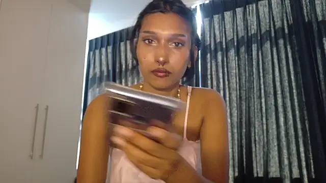 kawaiibabypie1 online show from 12/14/25, 01:27