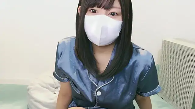 YUTSU KI online show from 10/24/25, 09:33