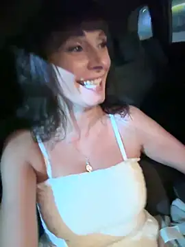 therealbeverlycious online show from 12/23/24, 08:14