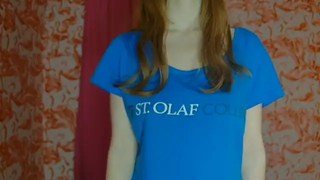 strawberrysmoothie online show from 02/01/25, 03:30