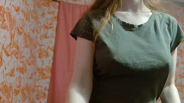 strawberrysmoothie online show from 02/12/26, 05:46