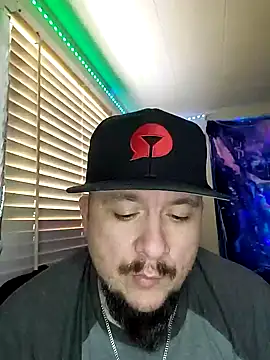 Snapshot of Spunonymous chatting on 01/07/25, 03:44 Spunonymous online show from 01/07/25, 03:44