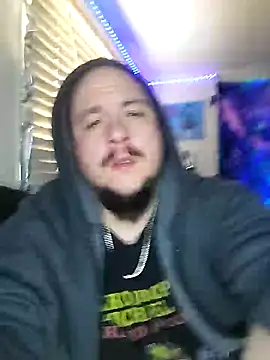 Snapshot of Spunonymous chatting on 01/10/25, 06:06 Spunonymous online show from 01/10/25, 06:06