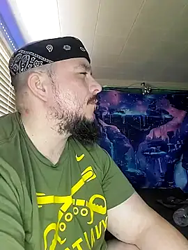 Snapshot of Spunonymous chatting on 01/26/25, 04:41 Spunonymous online show from 01/26/25, 04:41