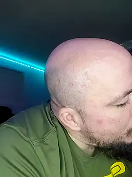 Snapshot of Spunonymous chatting on 02/01/25, 06:43 Spunonymous online show from 02/01/25, 06:43