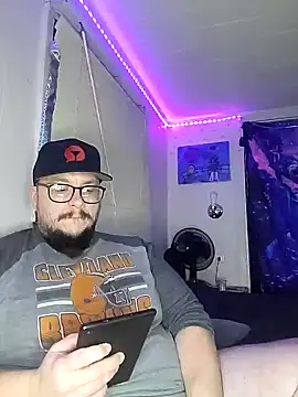 Snapshot of Spunonymous chatting on 02/10/25, 07:04 Spunonymous online show from 02/10/25, 07:04