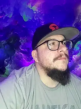 Snapshot of Spunonymous chatting on 02/11/25, 05:05 Spunonymous online show from 02/11/25, 05:05